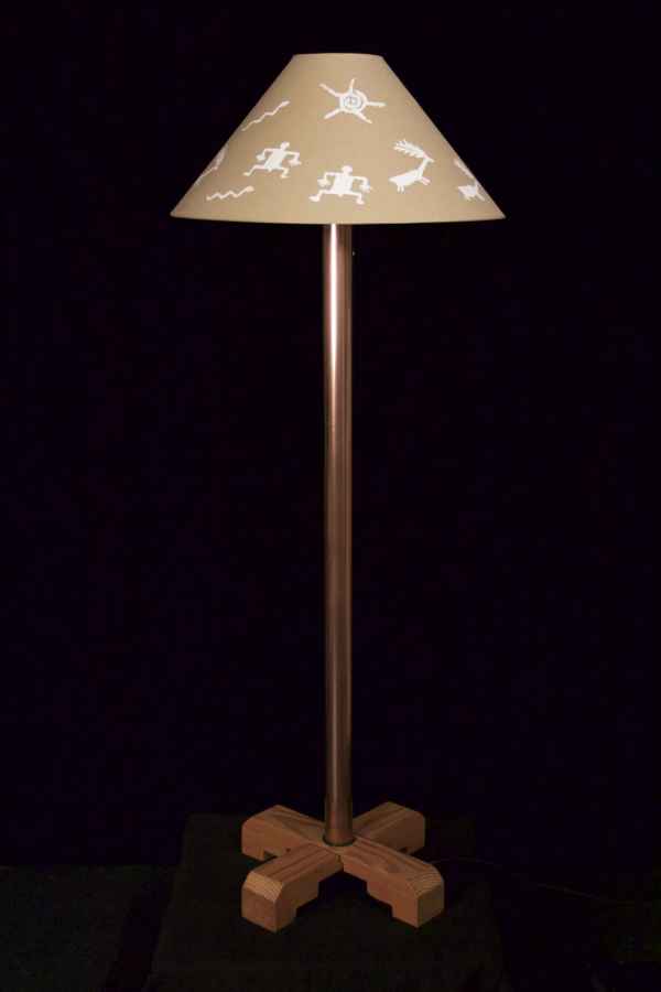 standing-lamp-unlit